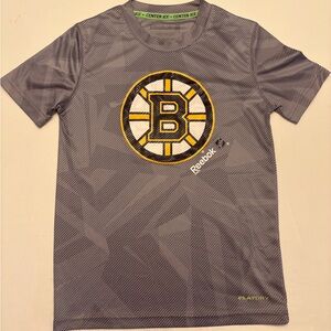 Boys Boston Bruins Reebok Center Ice‎ Collection Shirt, Size Small NHL Hockey